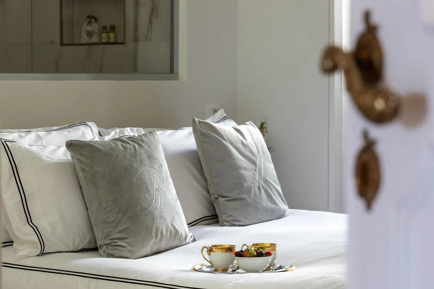 Rosam Suite Roma - Via Veneto Italy